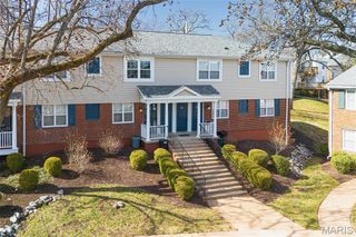 1465 Bobolink Place, Brentwood, MO 63144