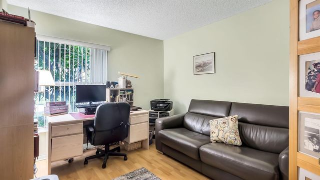 9720 SW 12th Street, Pembroke Pines, FL 33025