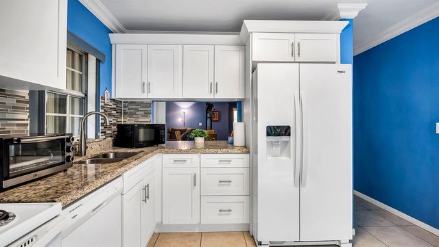 9720 SW 12th Street, Pembroke Pines, FL 33025