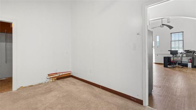 1900 W US 69 Highway, Excelsior Springs, MO 64024