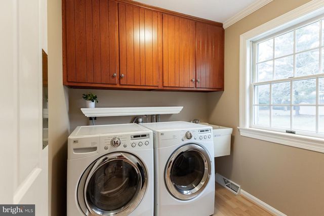 537 RANDOLPH DR, Lititz, PA 17543