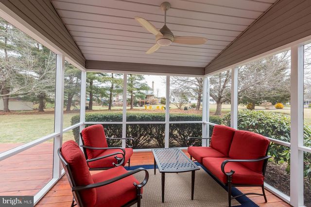 537 RANDOLPH DR, Lititz, PA 17543