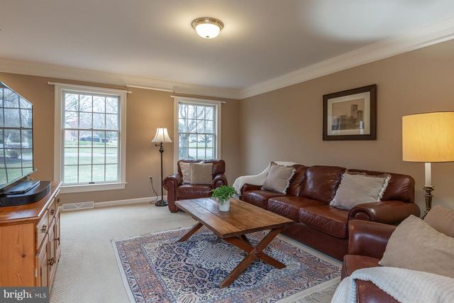 537 RANDOLPH DR, Lititz, PA 17543