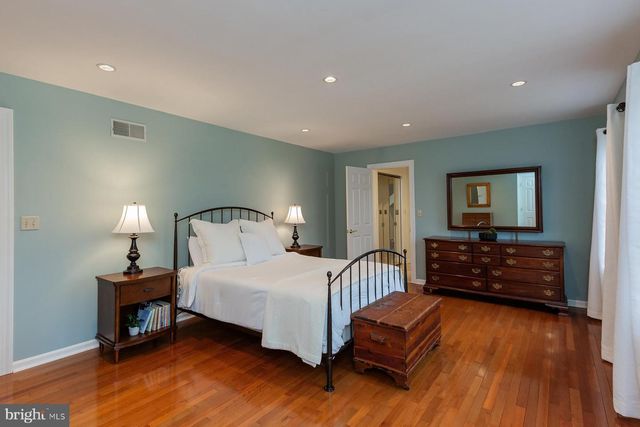 537 RANDOLPH DR, Lititz, PA 17543