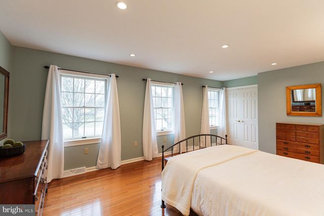 537 RANDOLPH DR, Lititz, PA 17543