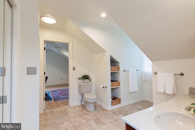 537 RANDOLPH DR, Lititz, PA 17543