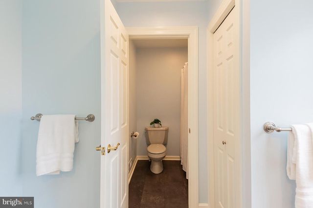 537 RANDOLPH DR, Lititz, PA 17543