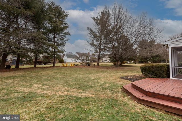 537 RANDOLPH DR, Lititz, PA 17543