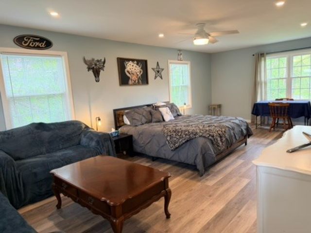 107 W Hillcrest Rd, Nottingham, PA 15330