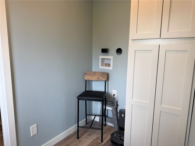 107 W Hillcrest Rd, Nottingham, PA 15330