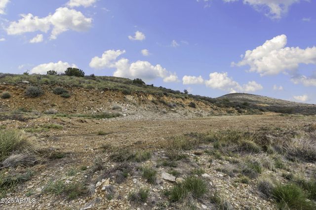 6308 S Wolf Pack Trail 500-09-149B, Mayer, AZ 86333