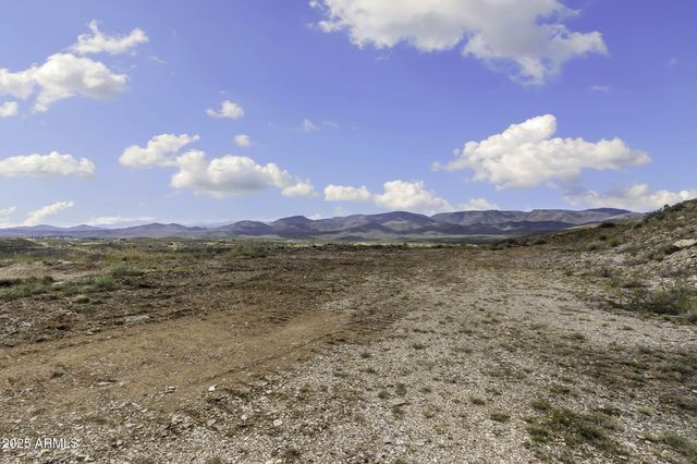 6308 S Wolf Pack Trail 500-09-149B, Mayer, AZ 86333