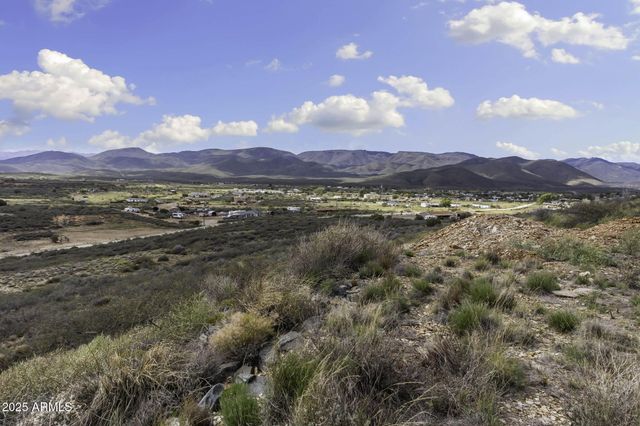 6308 S Wolf Pack Trail 500-09-149B, Mayer, AZ 86333