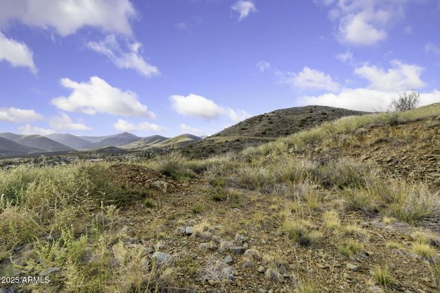 6308 S Wolf Pack Trail 500-09-149B, Mayer, AZ 86333