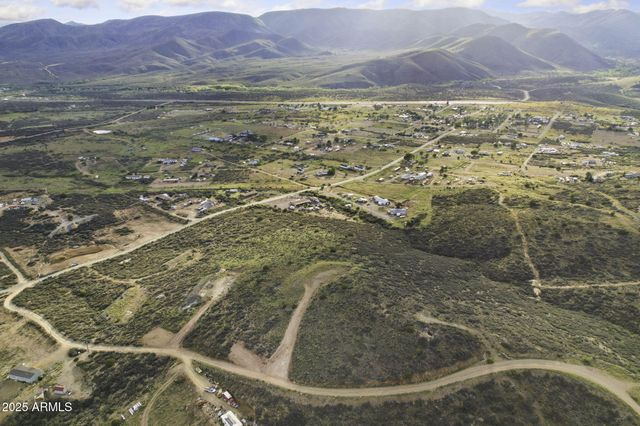 6308 S Wolf Pack Trail 500-09-149B, Mayer, AZ 86333