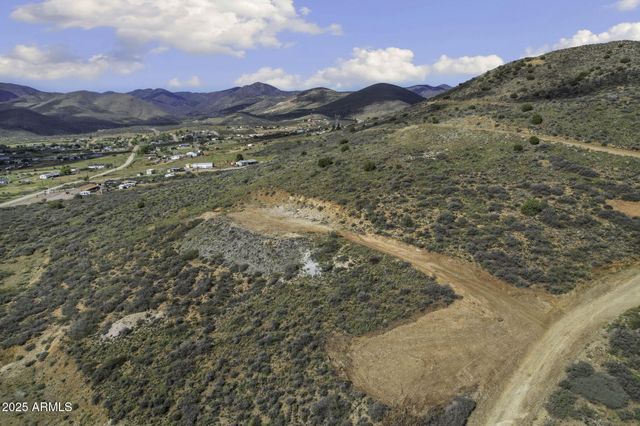 6308 S Wolf Pack Trail 500-09-149B, Mayer, AZ 86333