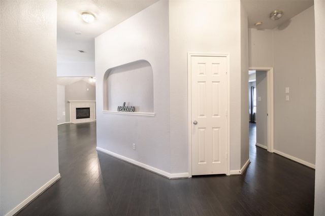 303 Burris Park Drive, Spring, TX 77373