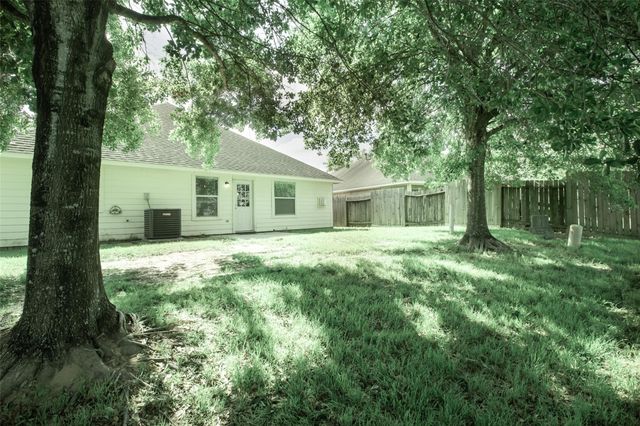 303 Burris Park Drive, Spring, TX 77373