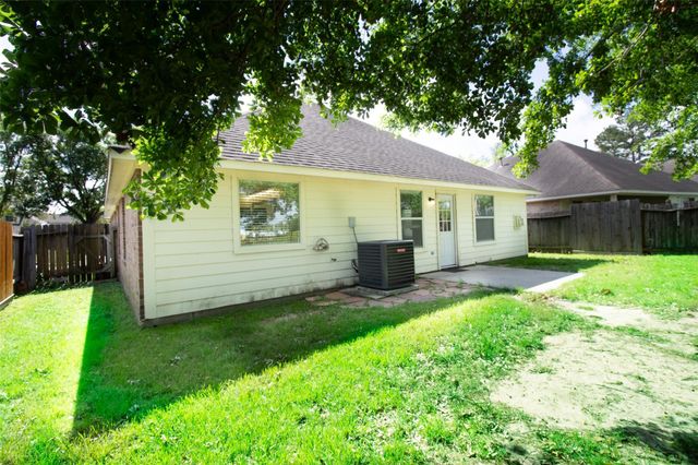 303 Burris Park Drive, Spring, TX 77373