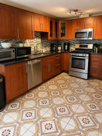 191 Kenrick Street 191, Boston, MA 02135