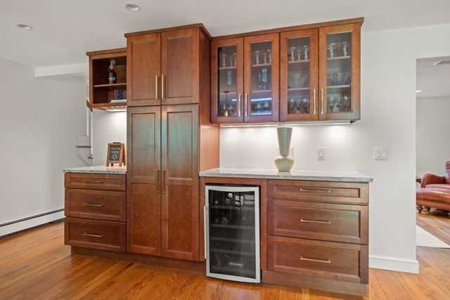 28 Colburn Dr, Sharon, MA 02067