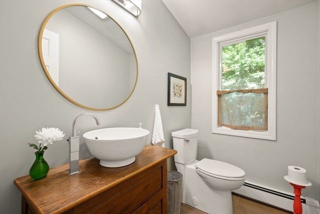 28 Colburn Dr, Sharon, MA 02067