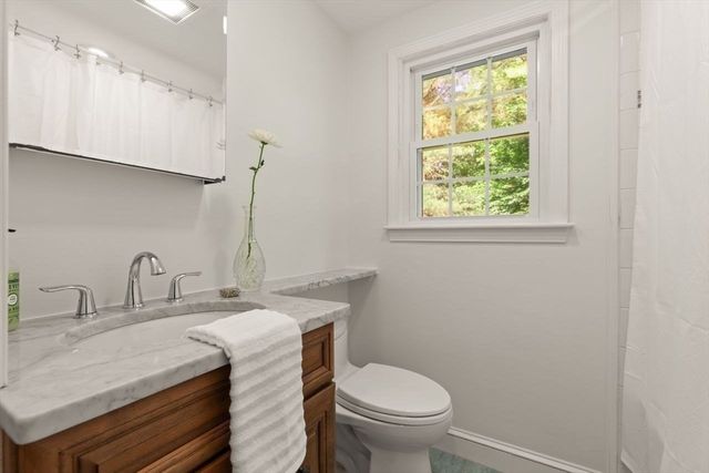 28 Colburn Dr, Sharon, MA 02067