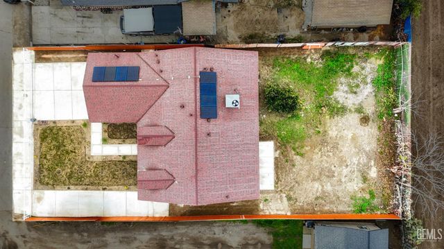 1143 PARK Lane, Shafter, CA 93263