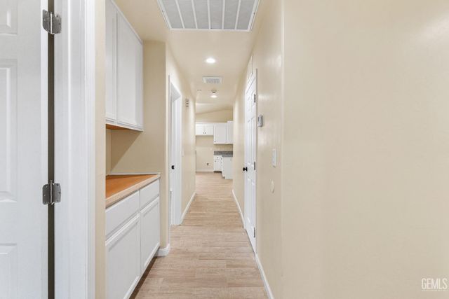 1143 PARK Lane, Shafter, CA 93263