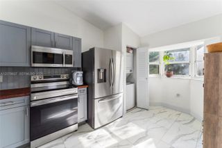2140 NW 78th Avenue 204, Pembroke Pines, FL 33024