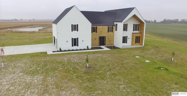 376 County Road G, Ashland, NE 68003