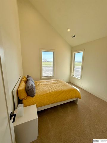 376 County Road G, Ashland, NE 68003