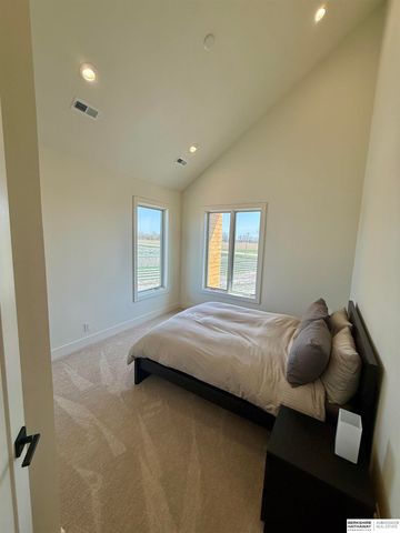 376 County Road G, Ashland, NE 68003