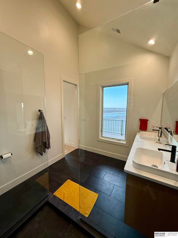 376 County Road G, Ashland, NE 68003