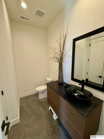 376 County Road G, Ashland, NE 68003