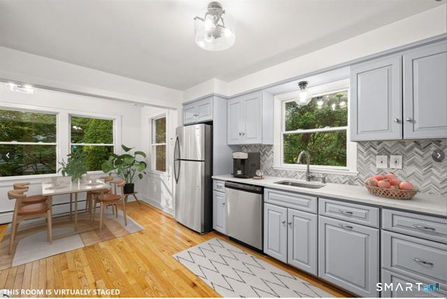 412 Main Street, New Canaan, CT 06840