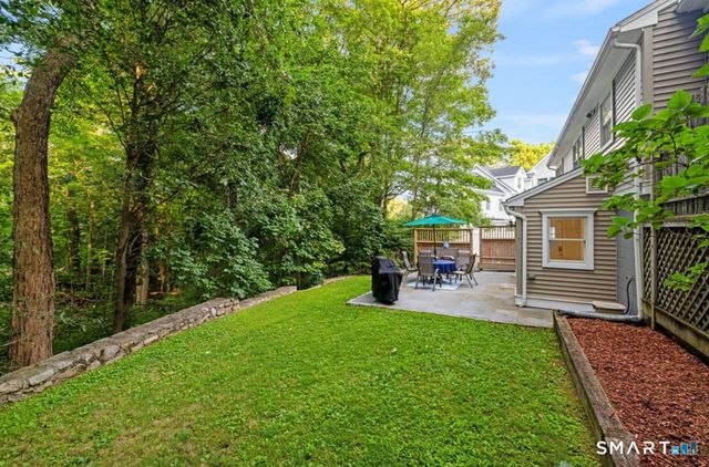 412 Main Street, New Canaan, CT 06840