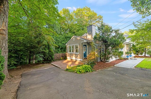 412 Main Street, New Canaan, CT 06840