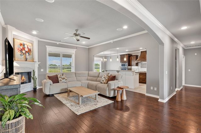 5803 SW North Fork Street, Bentonville, AR 72713