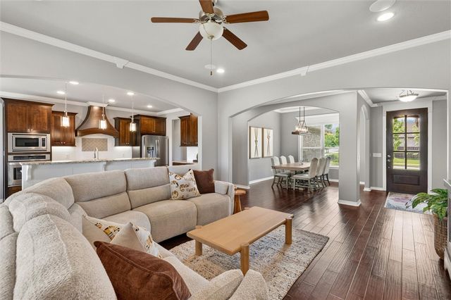 5803 SW North Fork Street, Bentonville, AR 72713