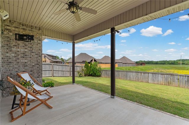 5803 SW North Fork Street, Bentonville, AR 72713