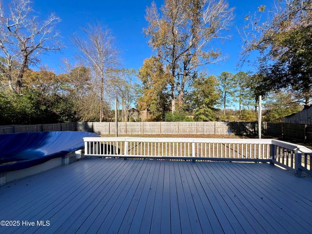 1942 Nc 33, Chocowinity, NC 27817