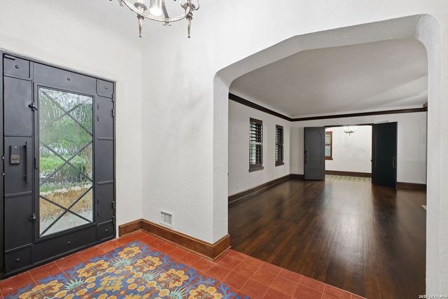 103 Park Hill, San Antonio, TX 78212