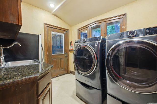103 Park Hill, San Antonio, TX 78212