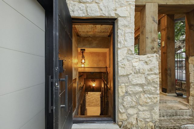 103 Park Hill, San Antonio, TX 78212