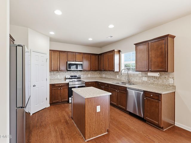 8041 Hartham Park Avenue, Raleigh, NC 27616