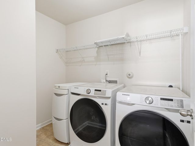 8041 Hartham Park Avenue, Raleigh, NC 27616