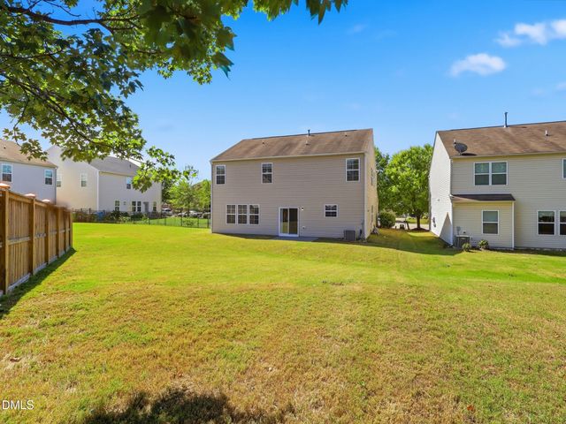 8041 Hartham Park Avenue, Raleigh, NC 27616