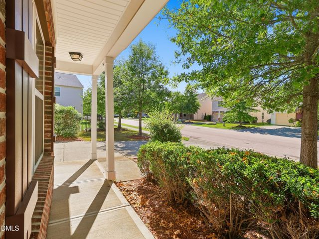 8041 Hartham Park Avenue, Raleigh, NC 27616