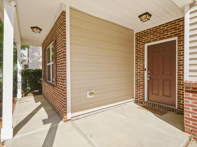8041 Hartham Park Avenue, Raleigh, NC 27616